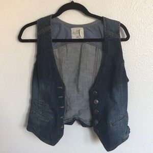 Jean vest